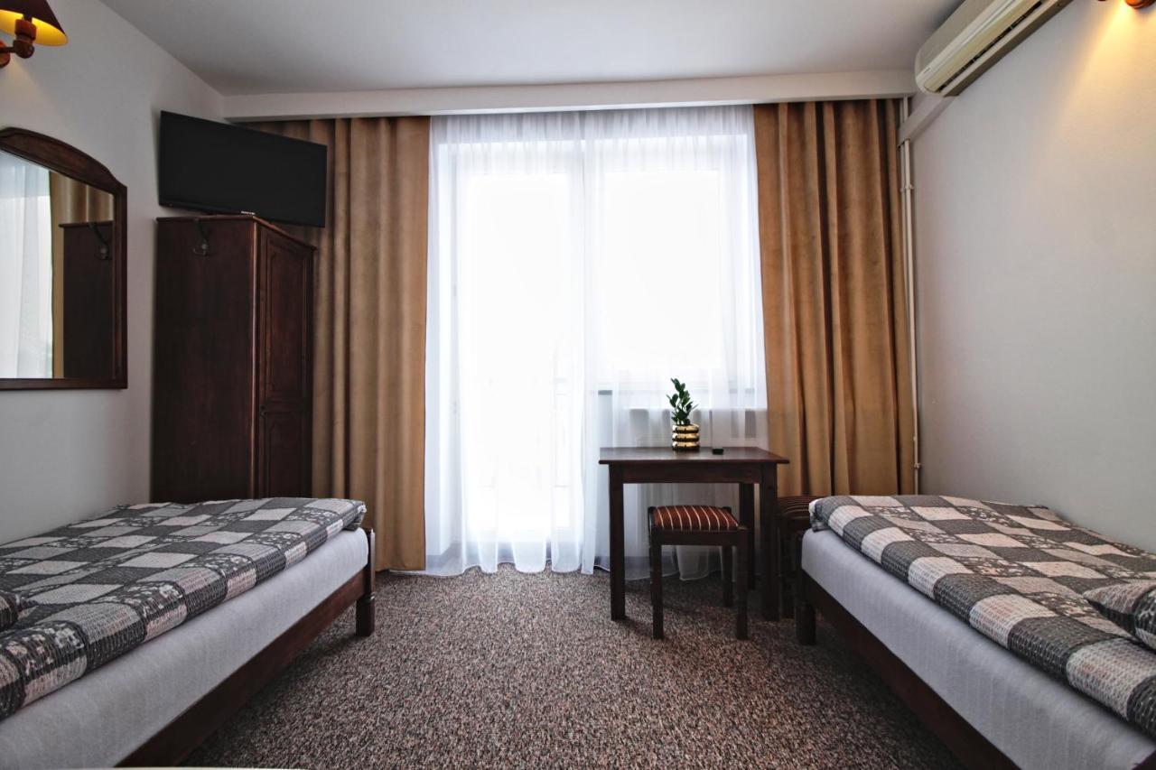 Motel Na Zbojeckiej Skawa Exterior foto