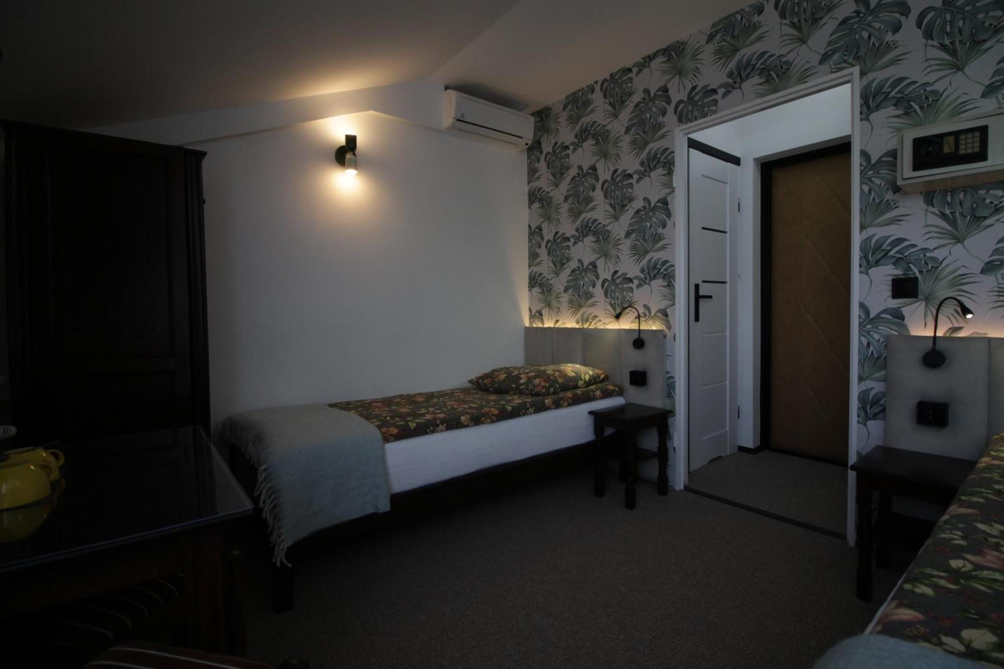 Motel Na Zbojeckiej Skawa Exterior foto
